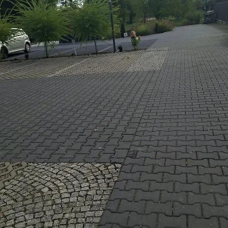 Pod Radiostacja -gliwice Tarnogorska, Parking Free, Klimatyzacja Apartment *