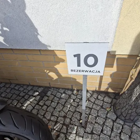 Pod Radiostacja -gliwice Tarnogorska, Parking Free, Klimatyzacja Апартаменти *
