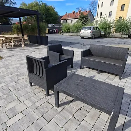 Pod Radiostacja -gliwice Tarnogorska, Parking Free, Klimatyzacja Апартаменти Ґлівіце