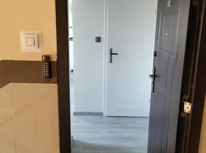 Pod Radiostacja -gliwice Tarnogorska, Parking Free, Klimatyzacja *