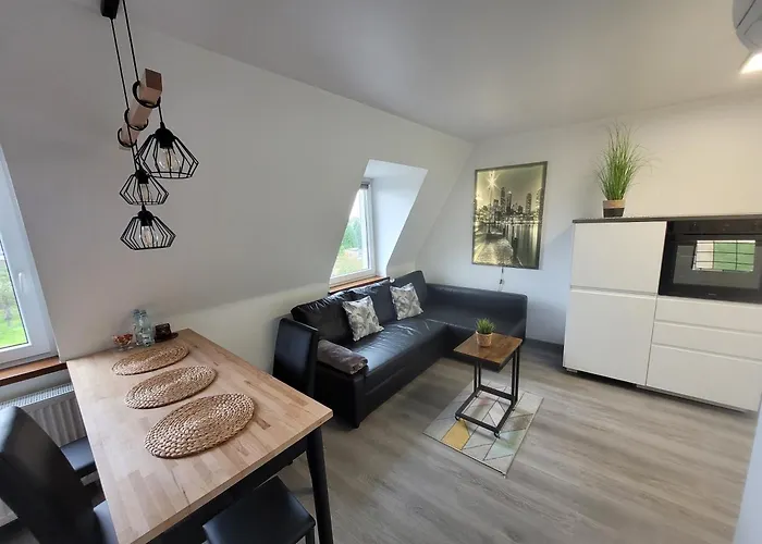 Pod Radiostacja -gliwice Tarnogorska, Parking Free, Klimatyzacja *